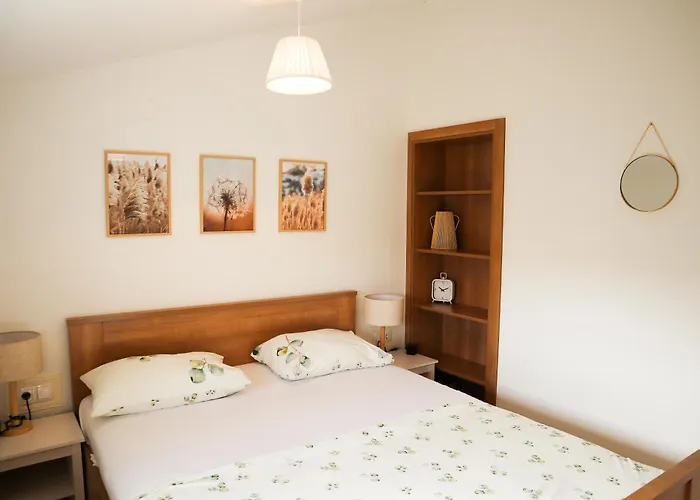 Apartment Ivoni Seaview