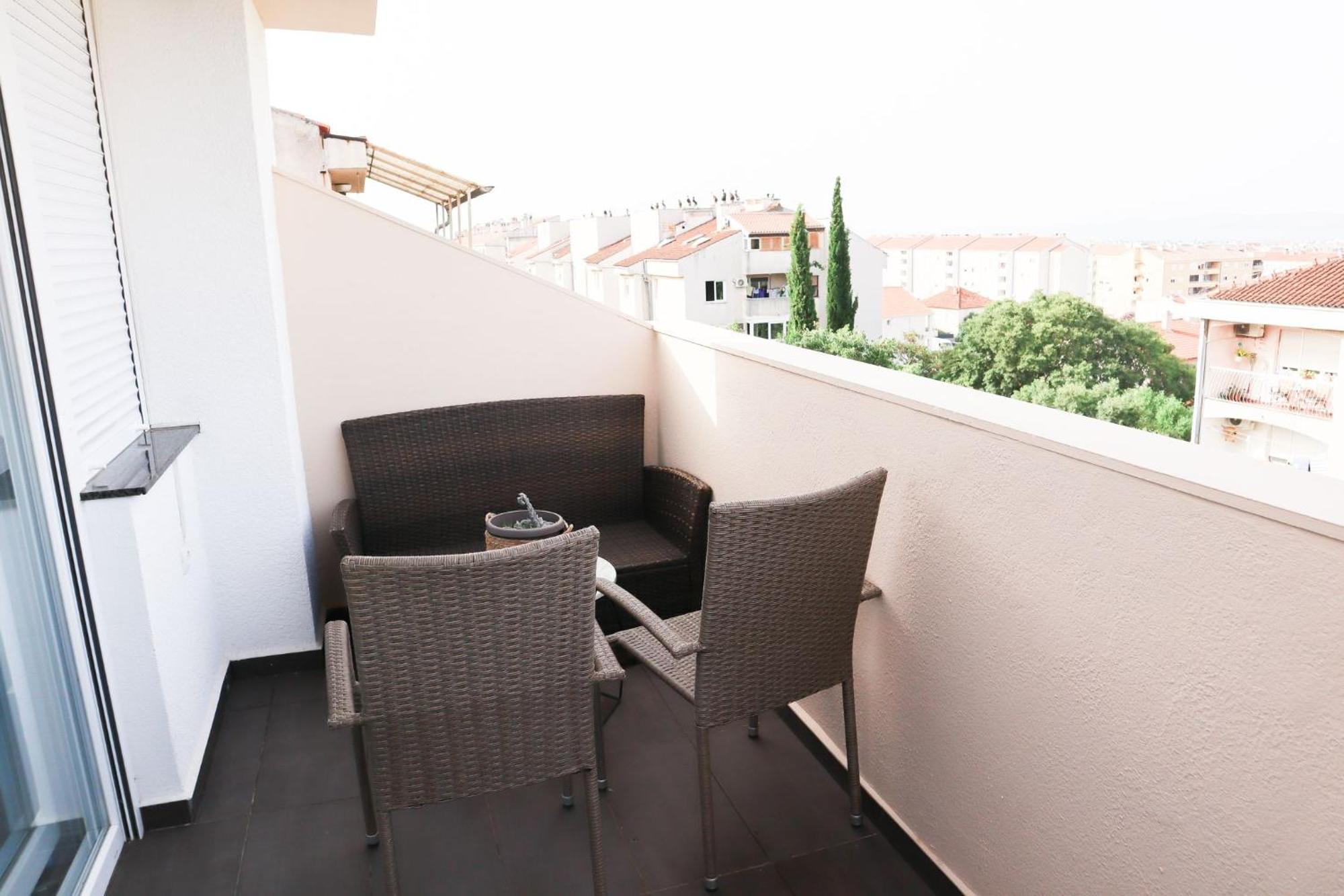 Apartment Ivoni Seaview